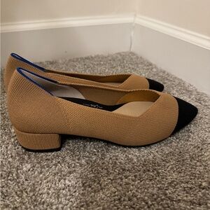 Rothy’s The Point - Wren & Black Captoe